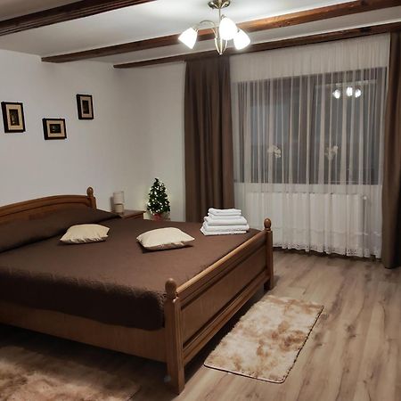 Casa Ramo Villa Rîşnov Buitenkant foto