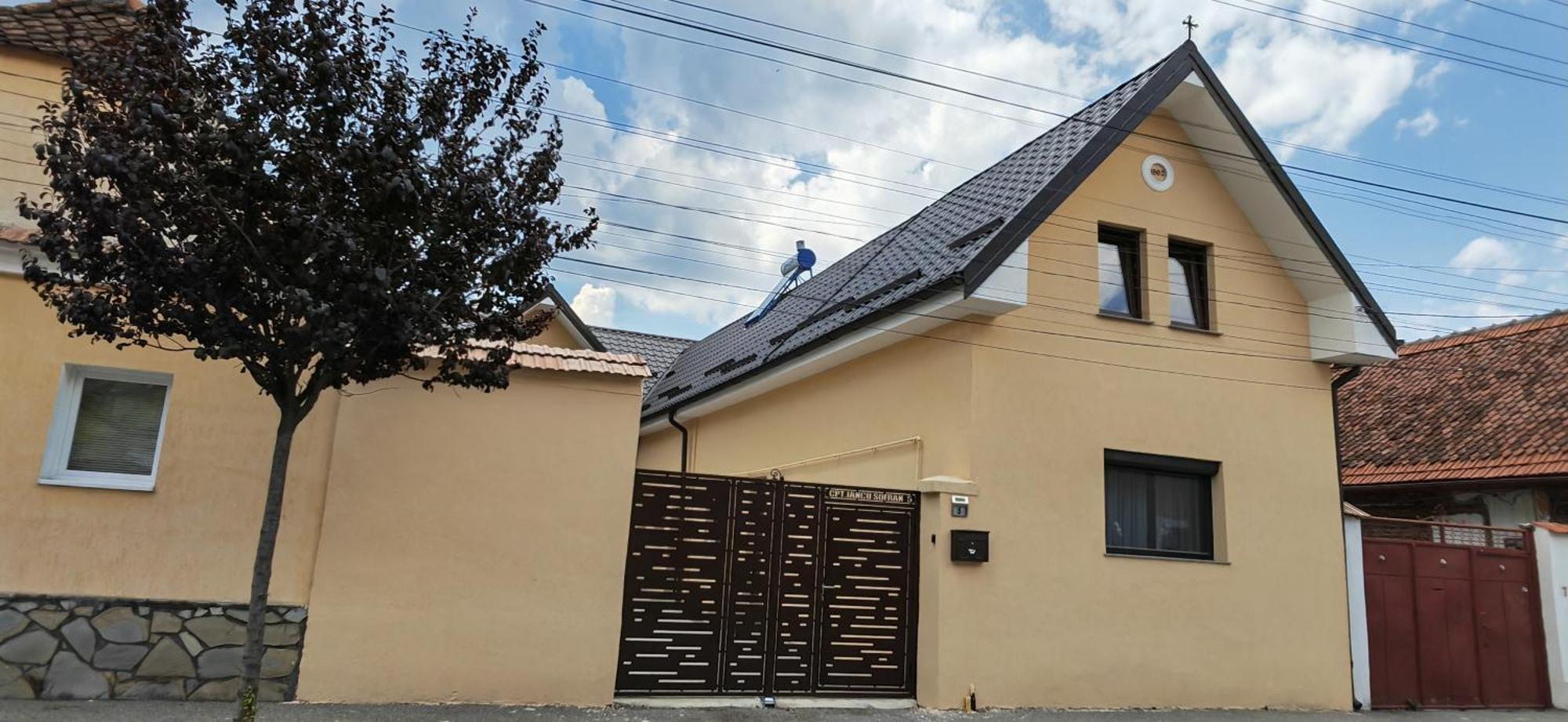 Casa Ramo Villa Rîşnov Buitenkant foto